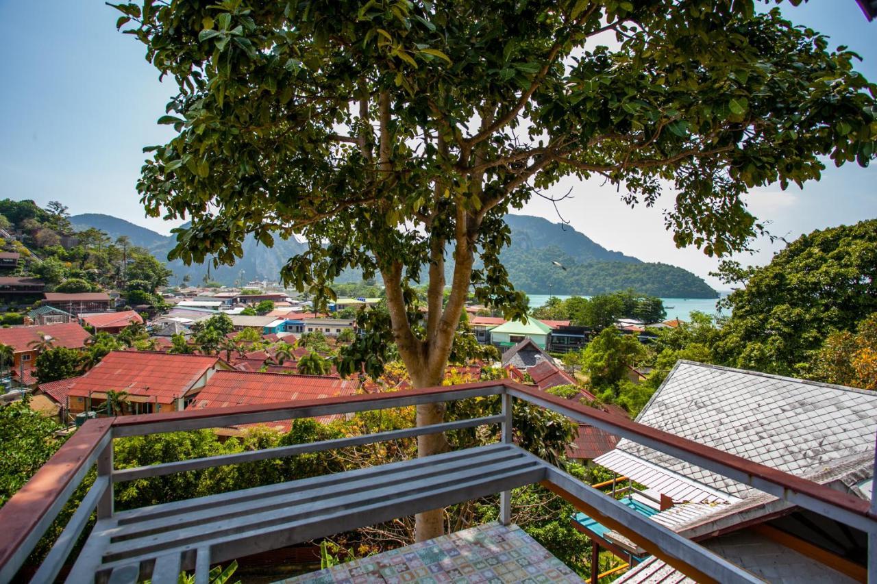 Phitharom Pp Resort Phi Phi Don Exterior photo