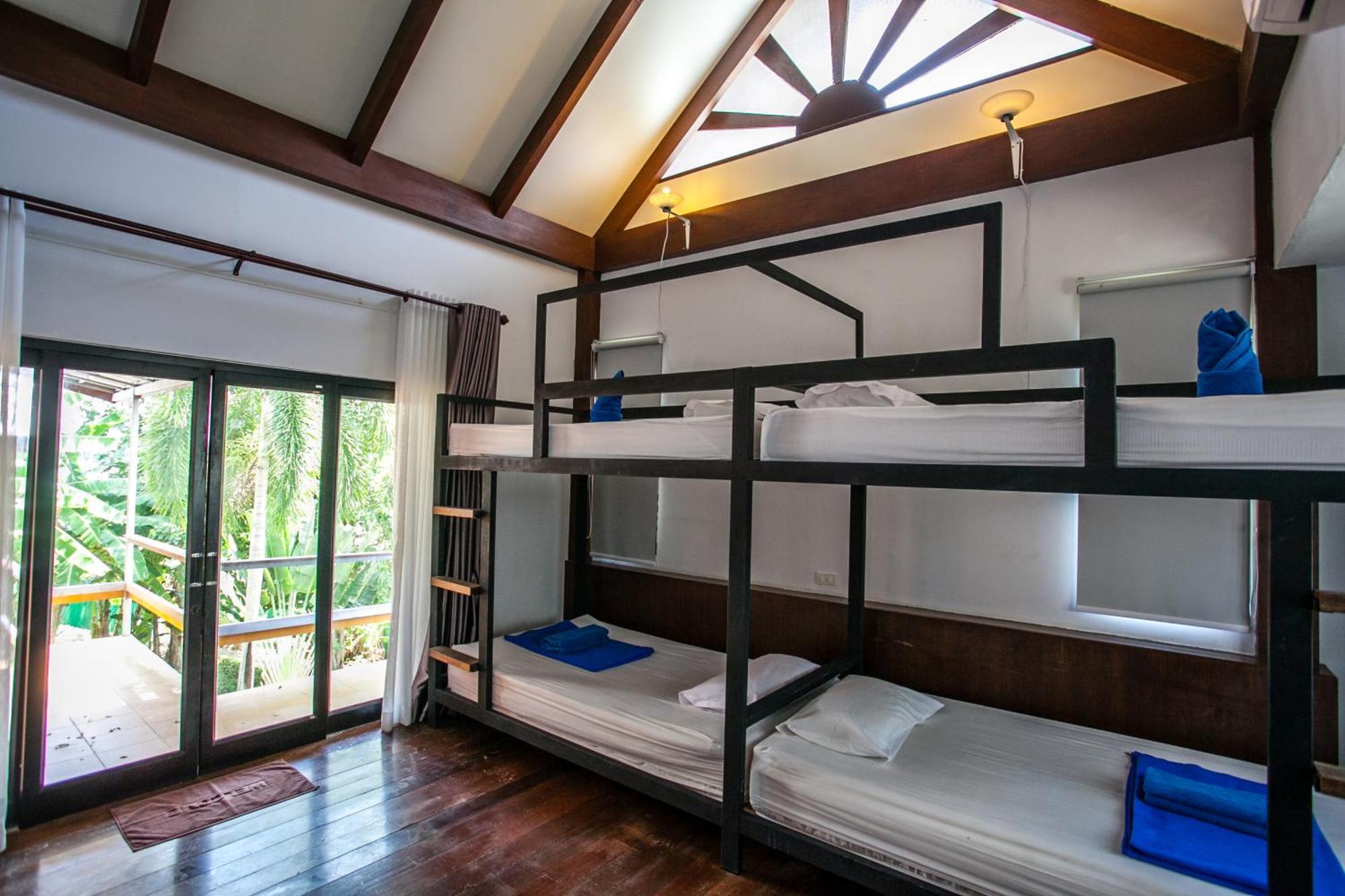 Phitharom Pp Resort Phi Phi Don Exterior photo