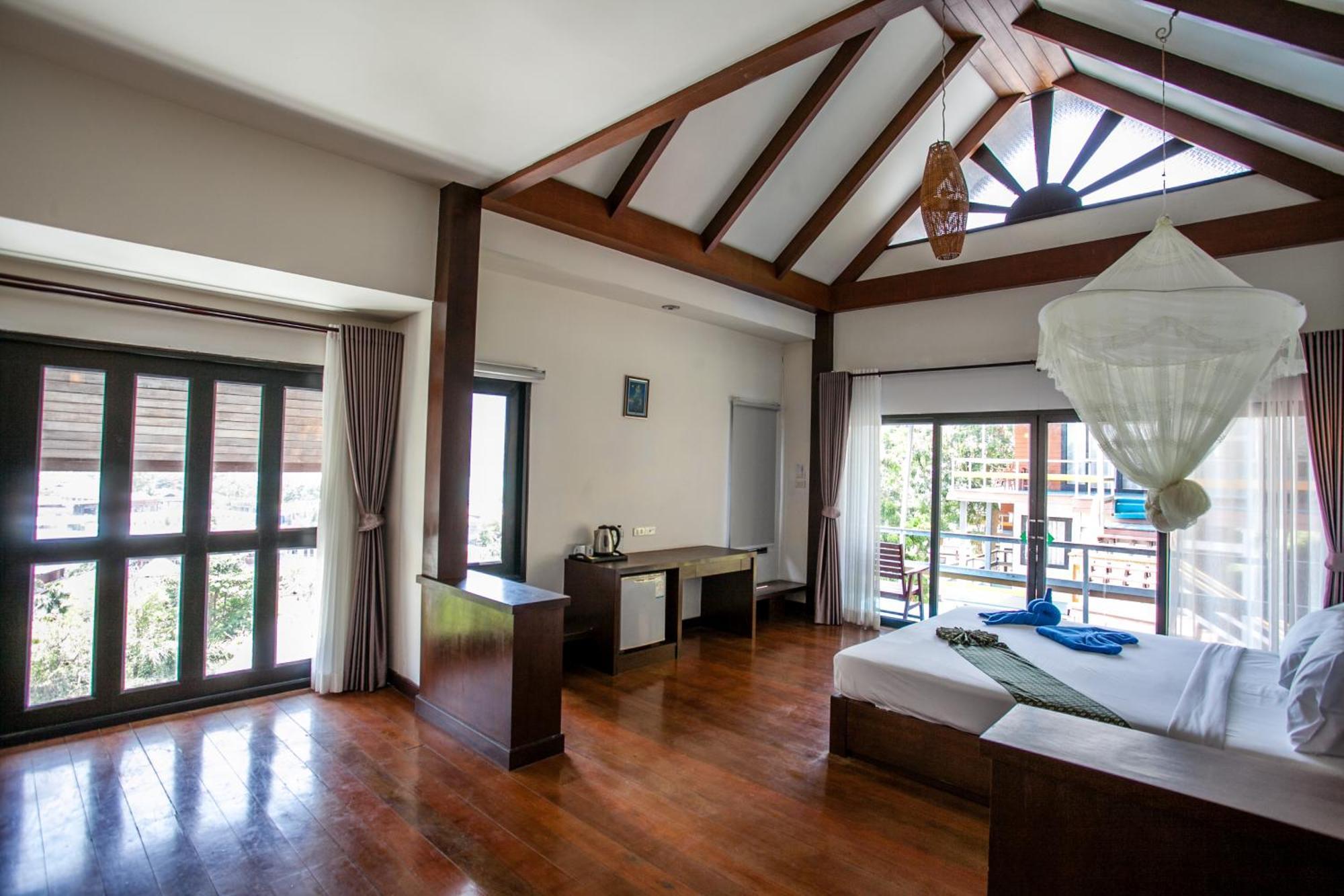 Phitharom Pp Resort Phi Phi Don Exterior photo